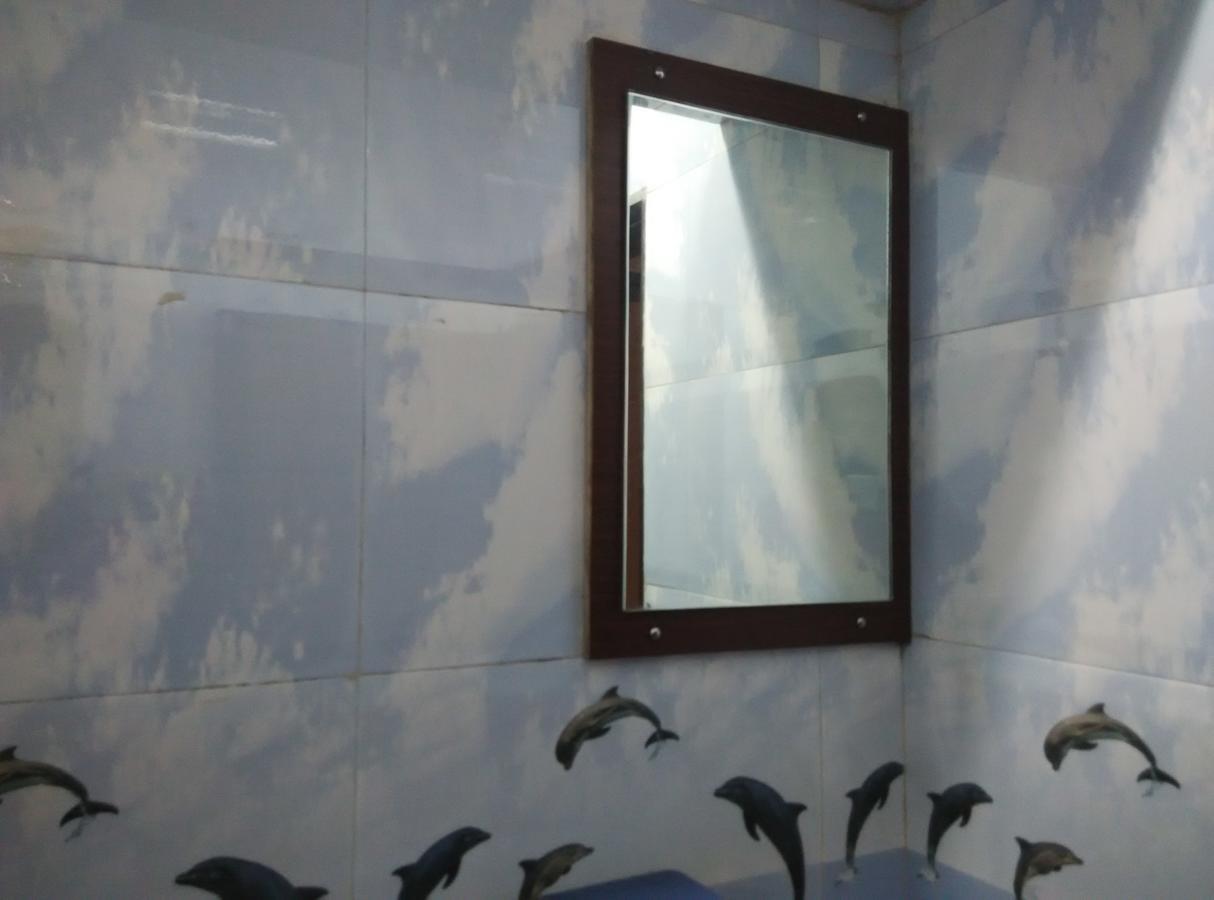 Hotel Silver Castle Mumbai Ngoại thất bức ảnh