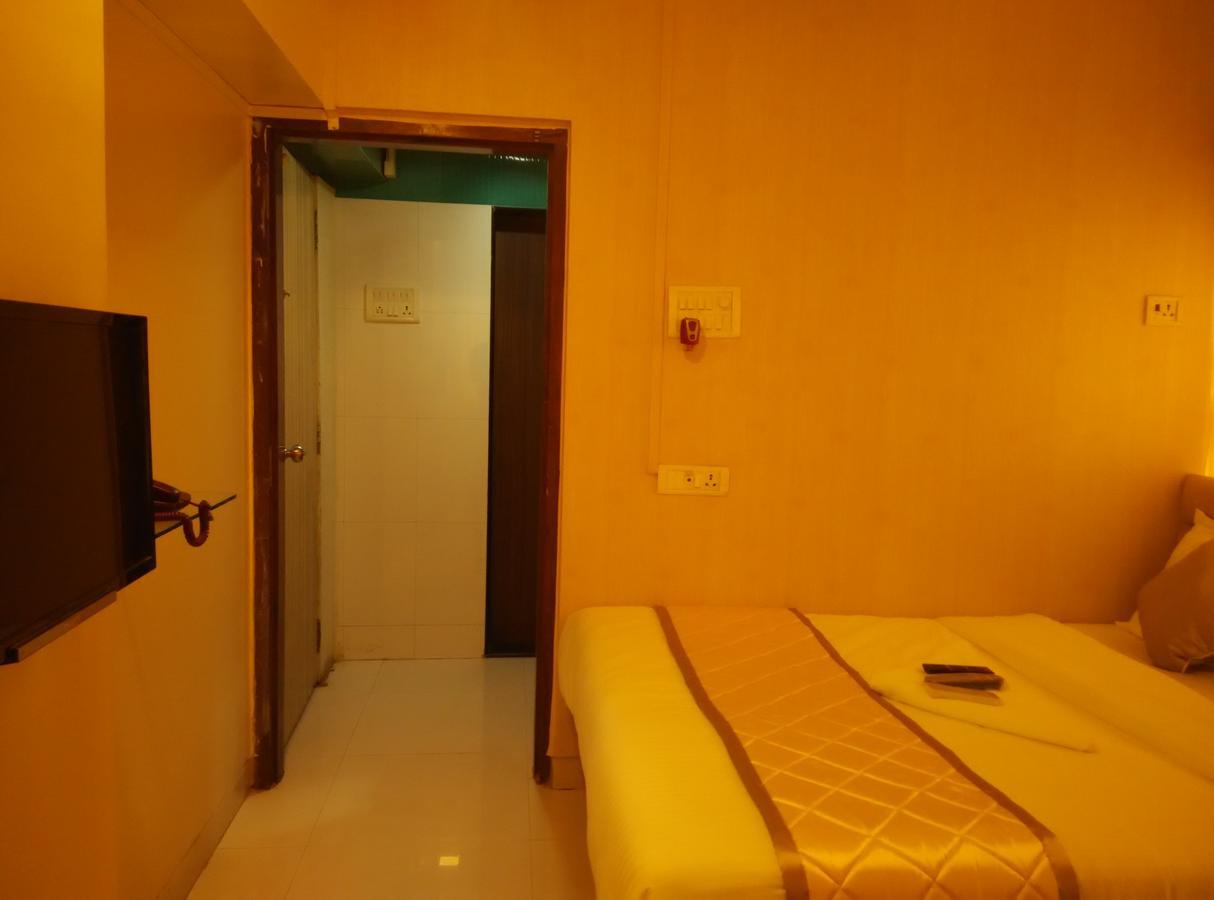 Hotel Silver Castle Mumbai Ngoại thất bức ảnh