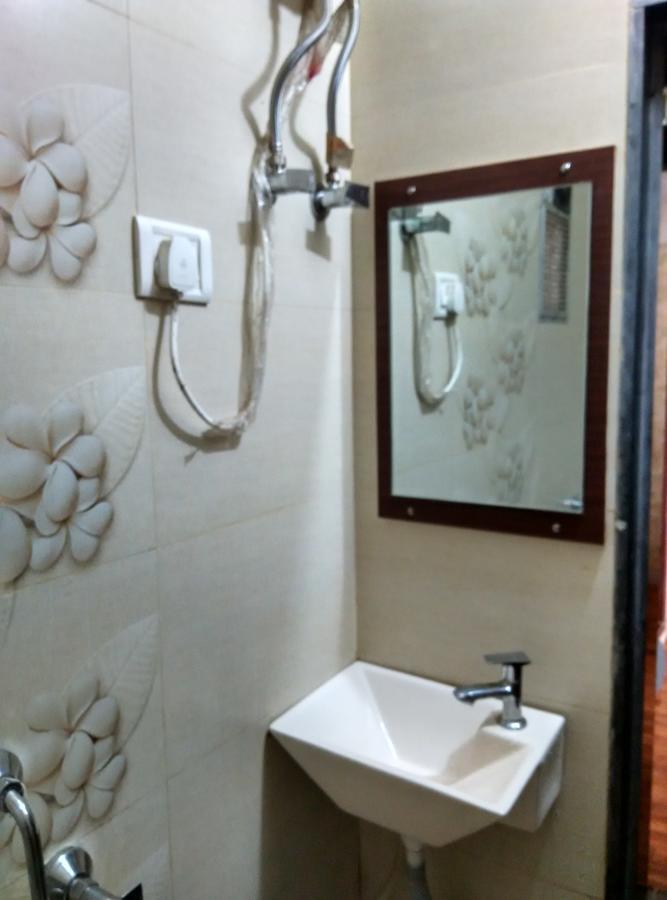 Hotel Silver Castle Mumbai Ngoại thất bức ảnh